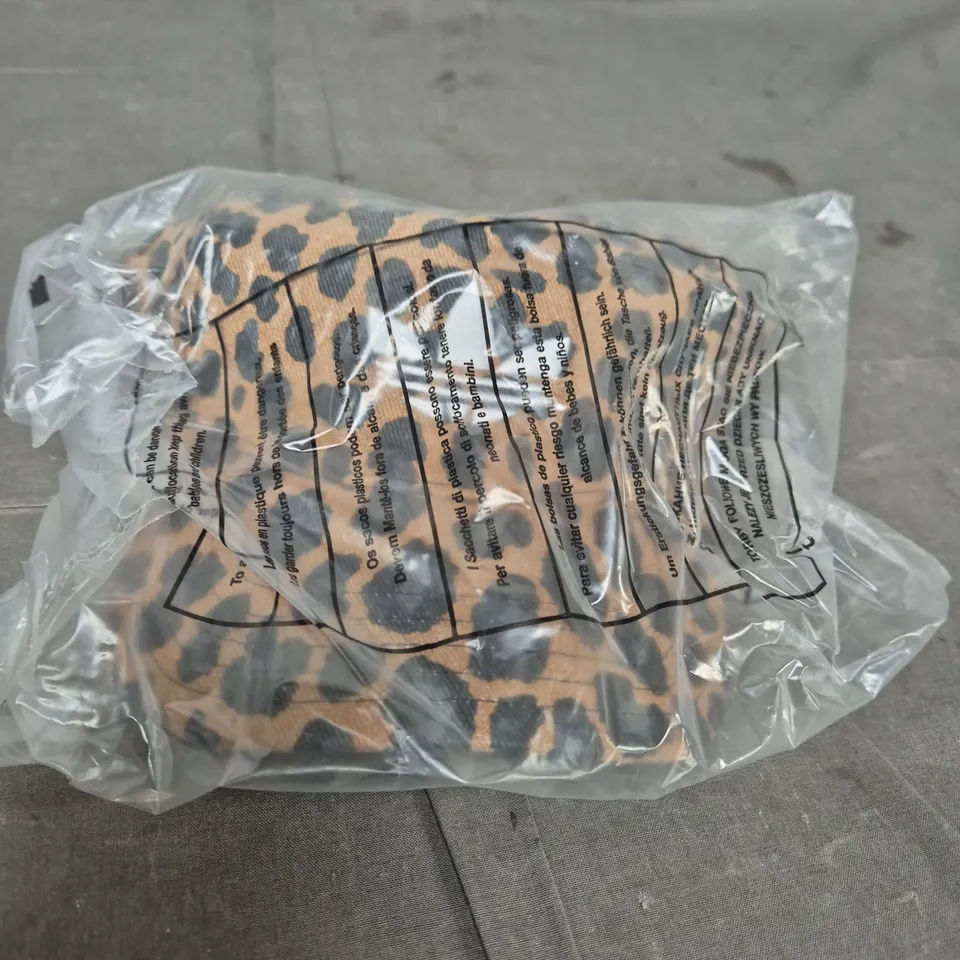 adidas leopard cap 