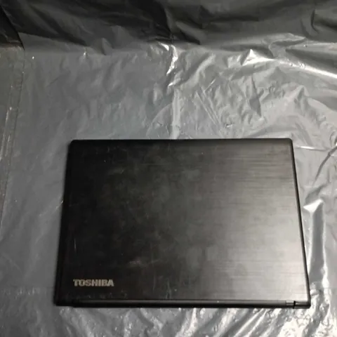 TOSHIBA SATELLITE PRO R40-C-12W