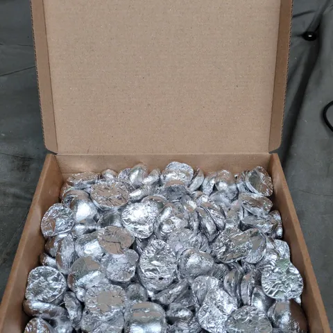 WHITAKERS SILVER FOILED MILK CHOCOLATE HEARTS – 1KG NET (APPROX. 166 PIECES)