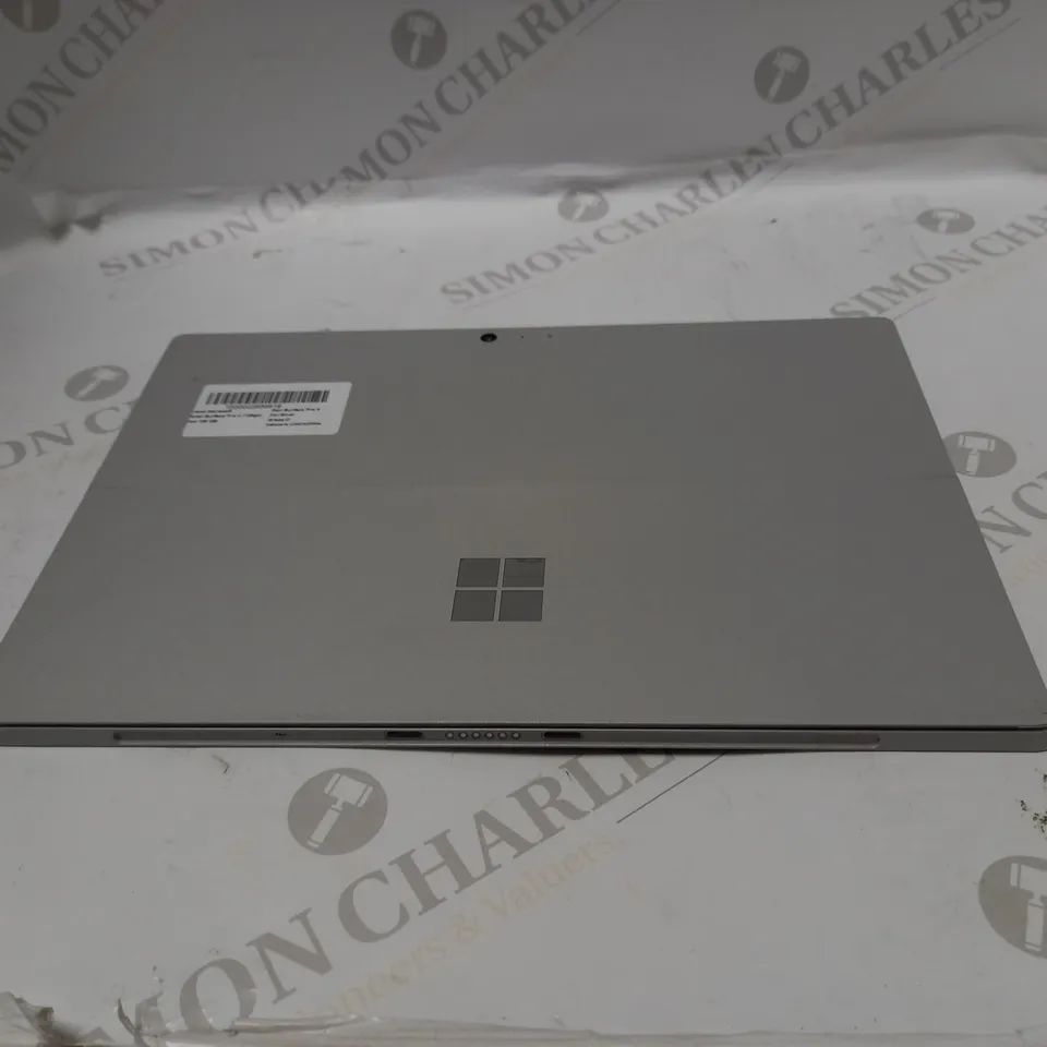 MICROSOFT PRO SURFACE 4 - SILVER 