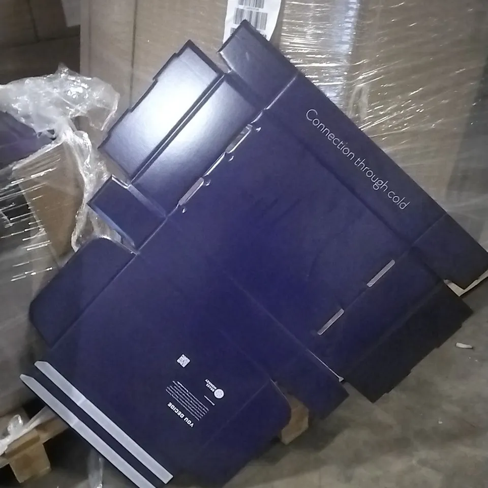 PALLET CONTAINING CARDBOARD BOXES