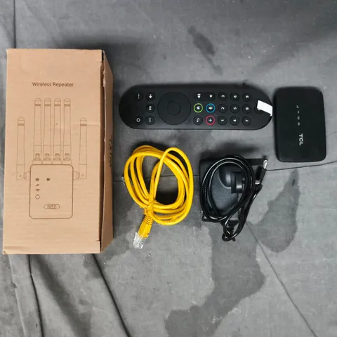 APPROXIMATELY 10 ASSORTED ELECTRICAL ITEMS TO INCLUDE WIRELESS REPEATER, ETHERNET CABLE, ETC