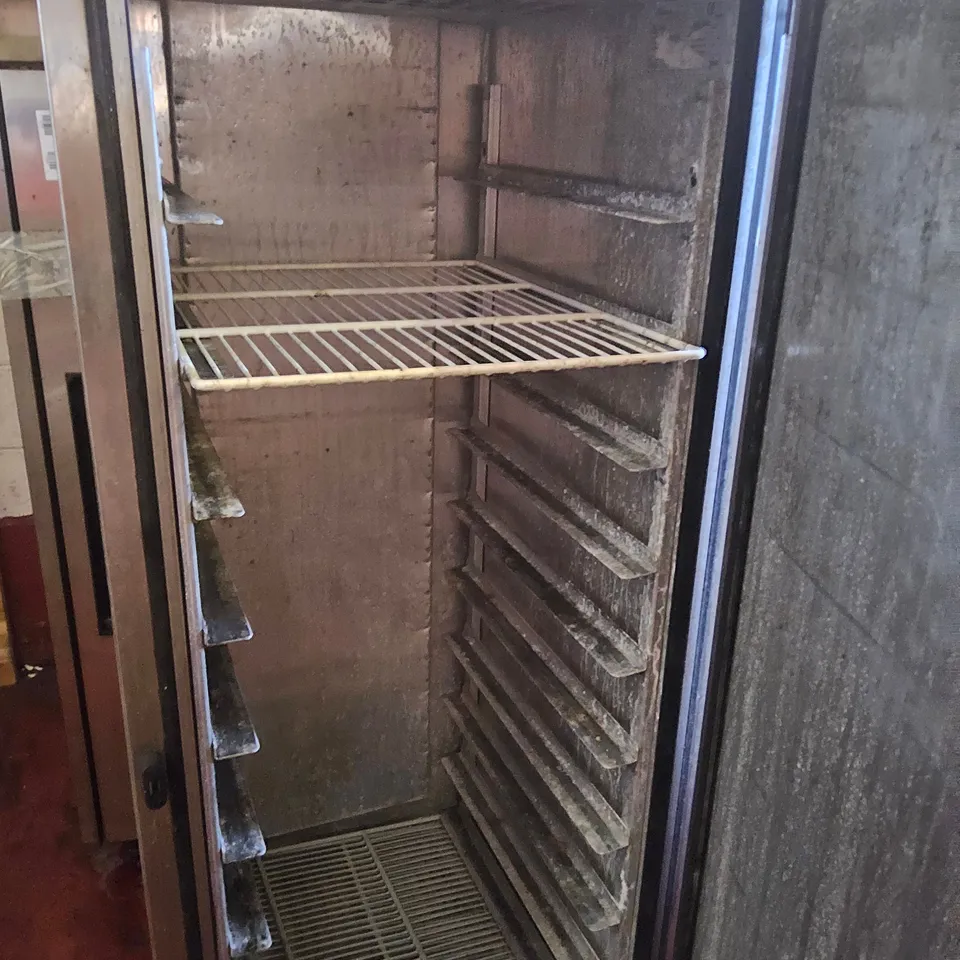 FOSTER TALL COMMERCIAL FRIDGE
