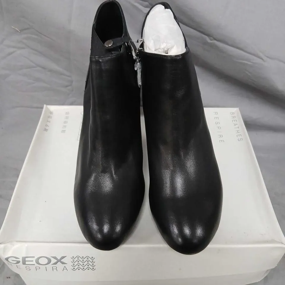 GEOX RESPIRA WOMEN'S BLACK LEATHER ANKLE BOOTS – UK 7.5 (EU 41) BOXED