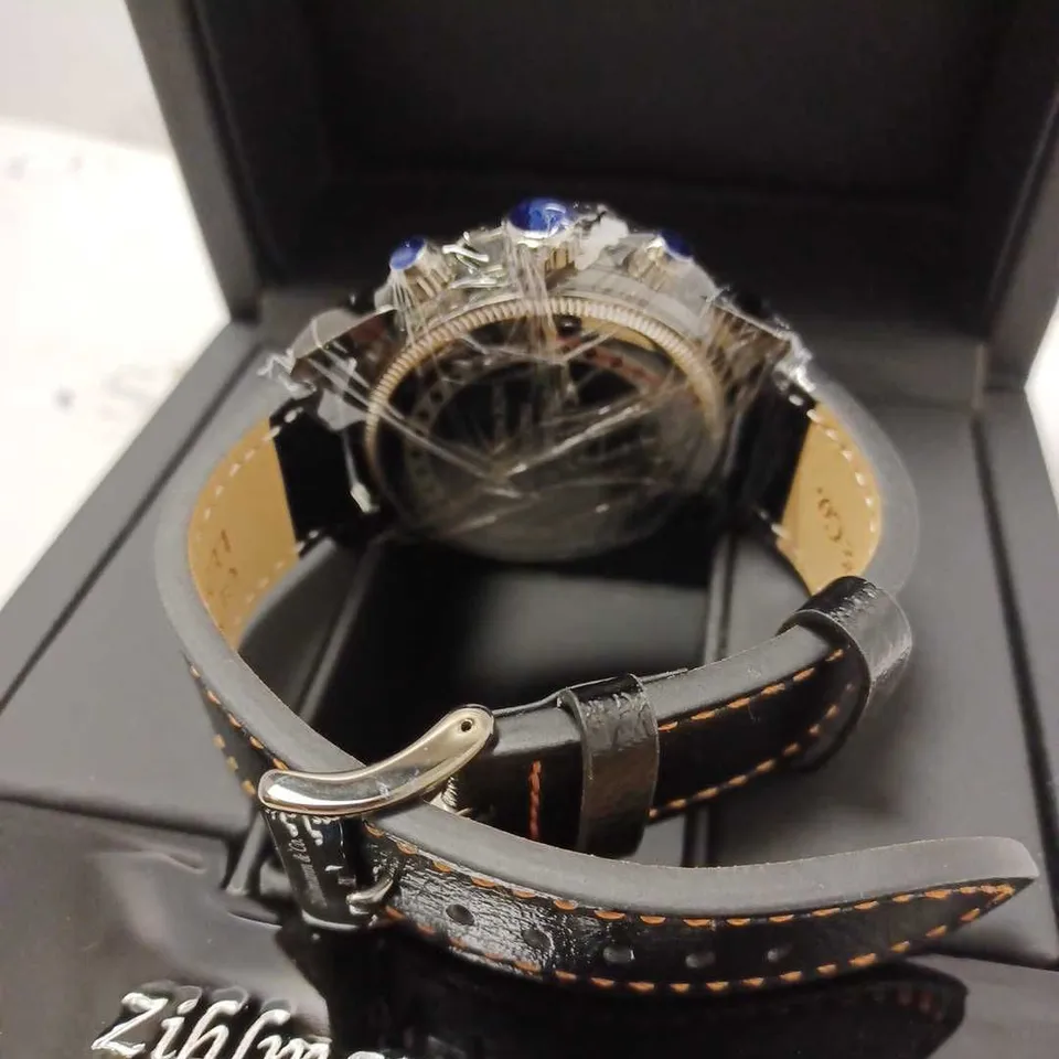 ZIHLMANN & CO GREY TRIPLE DIAL BLACK LEATHER STRAP WATCH