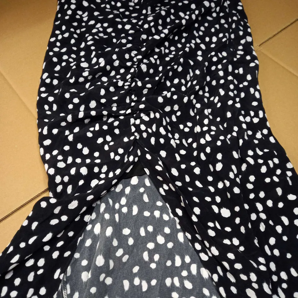 OASIS BLACK POLKA DOT RUCHED FRONT MIDI SLIP DRESS - SIZE 10