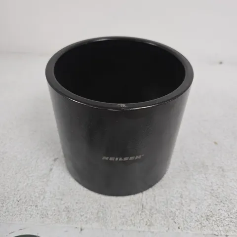 NEILSON BLACK CYLINDRICAL METAL UNIVERSAL PRESS SUPPORT RING FOR WHEEL BEARINGS, BUSHINGS, HUBS
