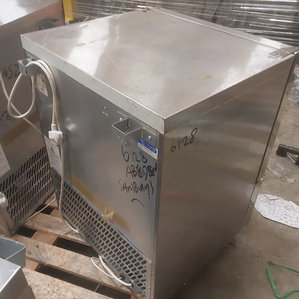 WILLIAMS H5UC HC R1 COMMERCIAL UNDERCOUNTER REFRIGERATOR