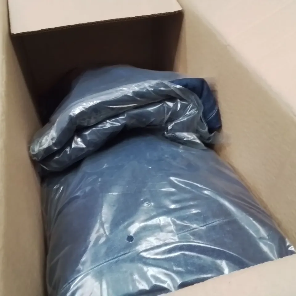 BOXED BRAND NEW APPROXIMATELY 6 SIMPLY BE MID BLUE JEANS SIZE 24