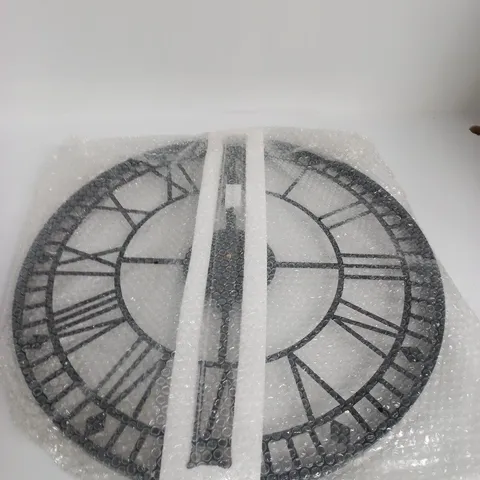 DECORATIVE ROMAN NUMERAL CLOCK