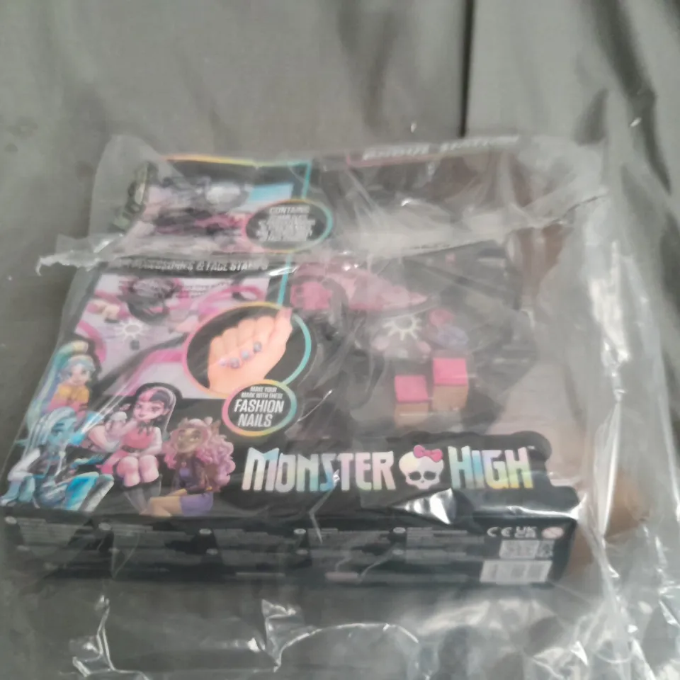 MONSTER HIGH GHOUL STATION 