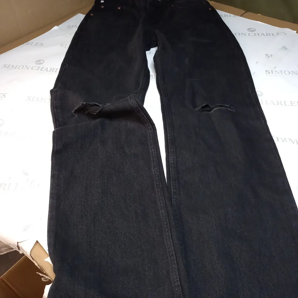 PULL AND BEAR BLACK DENIM JEANS SIZE 10