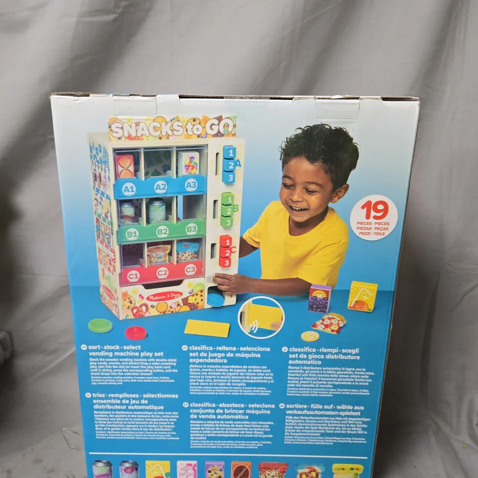 MELISSA & DOUG VENDING MACHINE PLAY SET