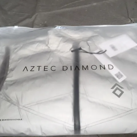 AZTEC DIAMOND LIGHTWEIGHT GILLET SIZE XL