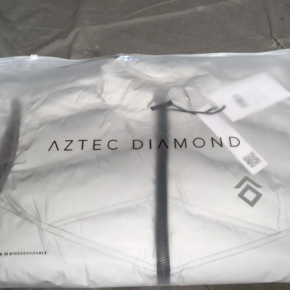 AZTEC DIAMOND LIGHTWEIGHT GILLET SIZE XL