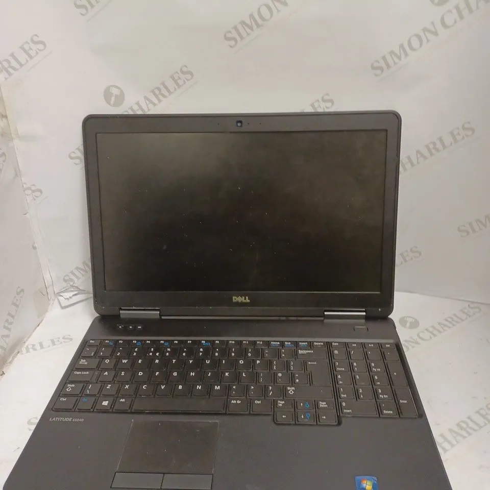 DELL LATITUDE E5540 LAPTOP
