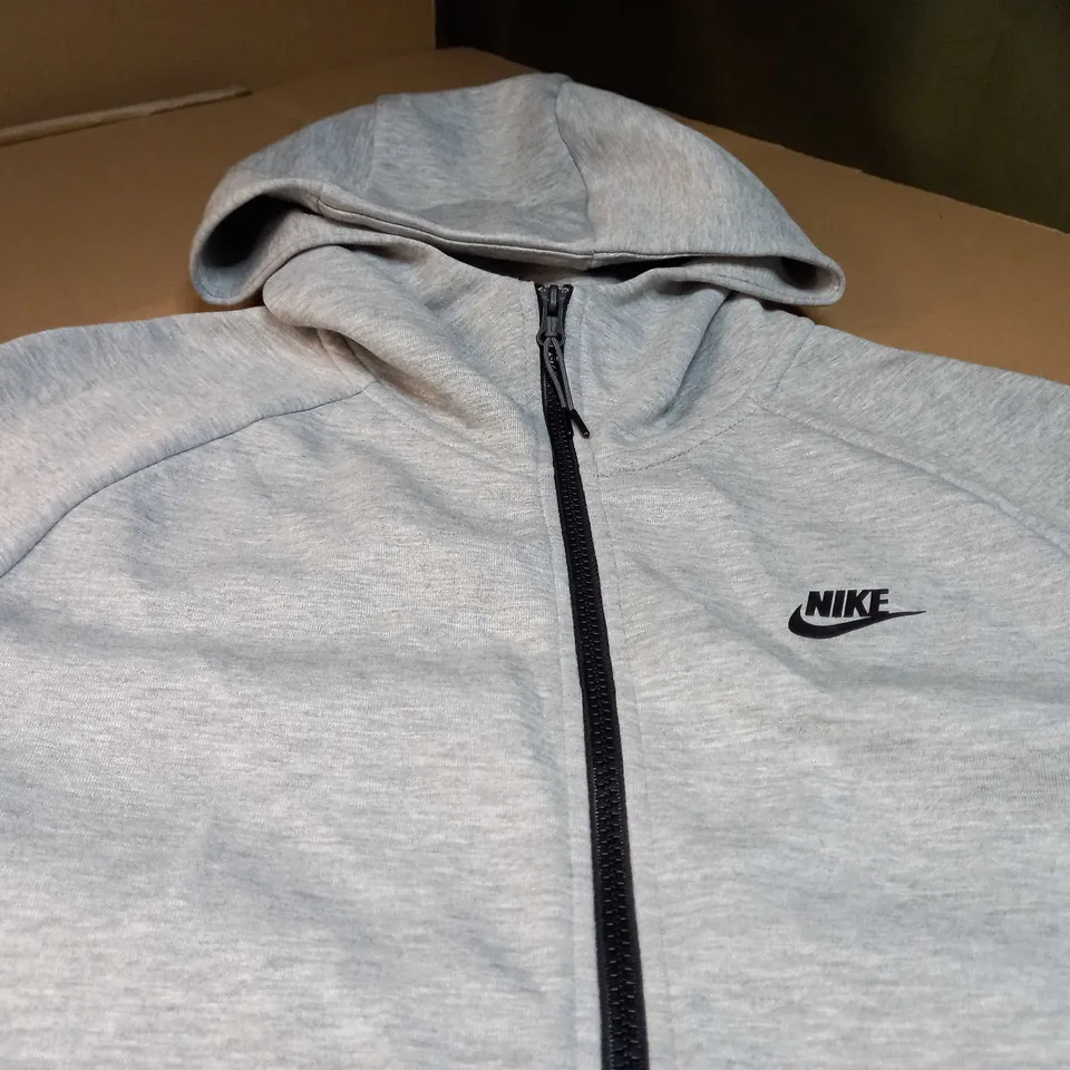 NIKE GREY MARL/LOGO ZIPPED THROUGH JACKET - MEDIUM