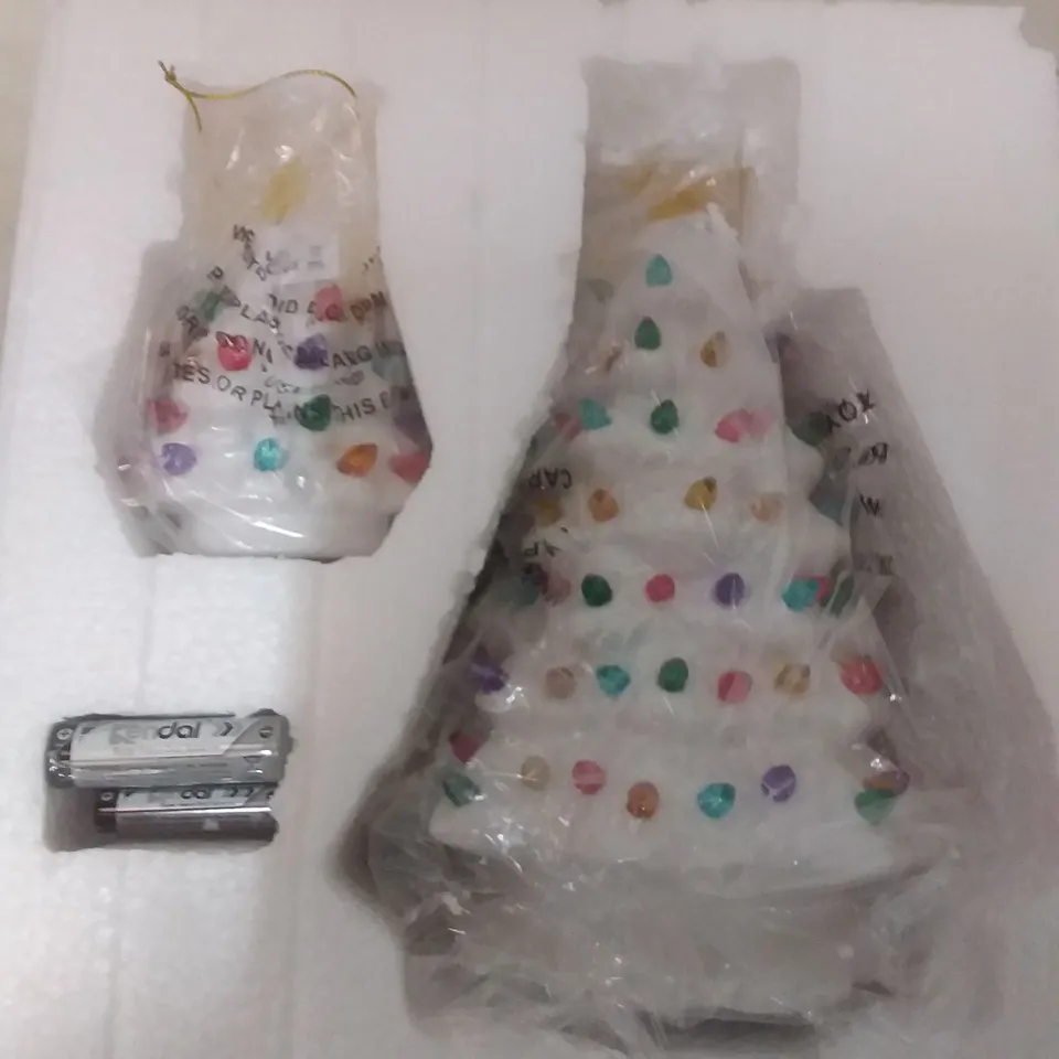 MINITURE SET OF LED CHRISTMAS TREES