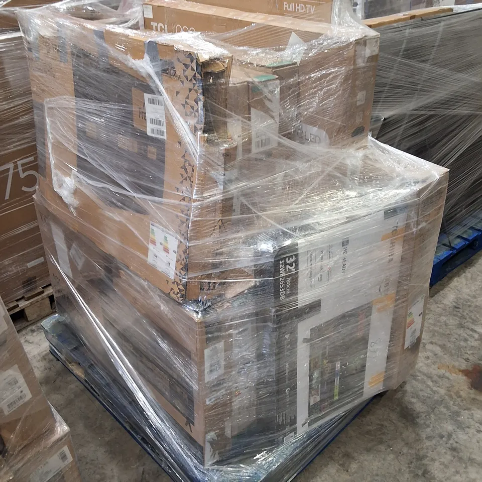 PALLET CONTAINING 15 ASSORTED DAMAGED TVS