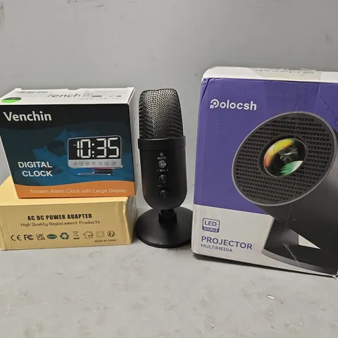 APPROXIMATELY 5 ASSORTED ITEMS TO INCLUDE - VENCHIN DIGITAL CLOCK , AC DC POWER ADAPTER , POLOCSH PROJECTOR ETC