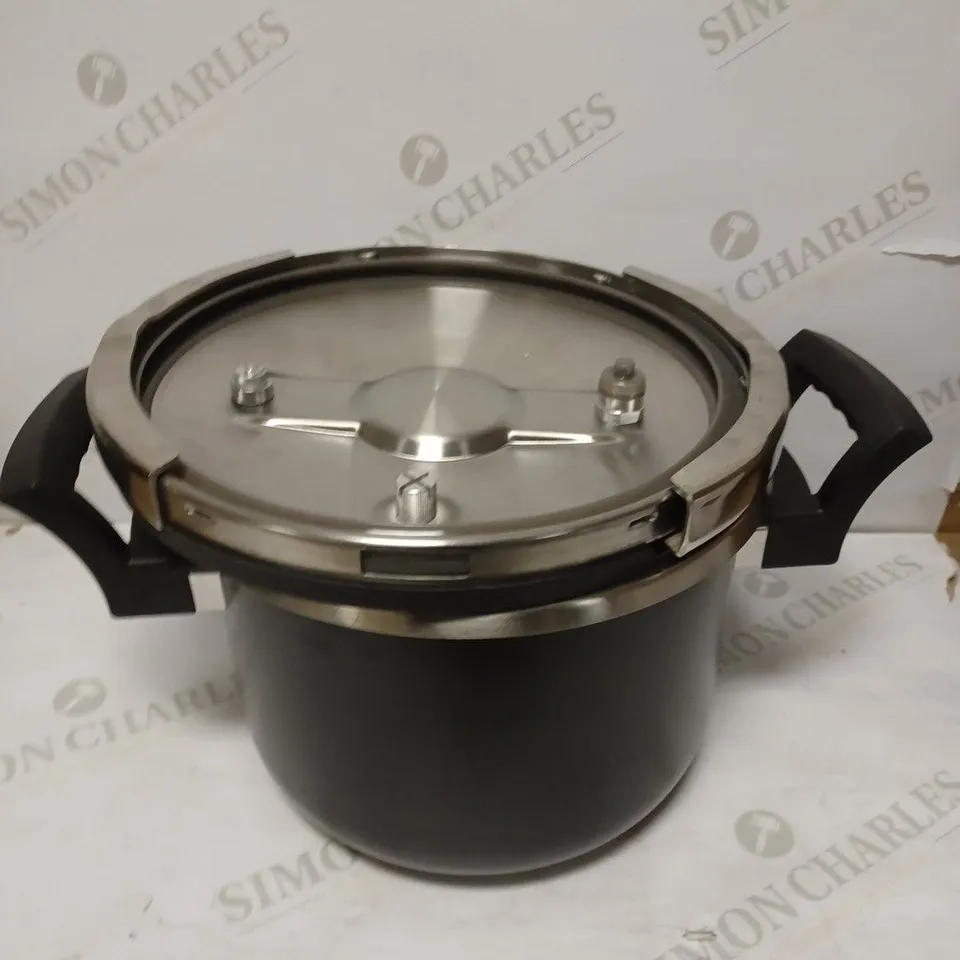 TOWER T90126 PRO SURE TOUCH PRESSURE COOKER 