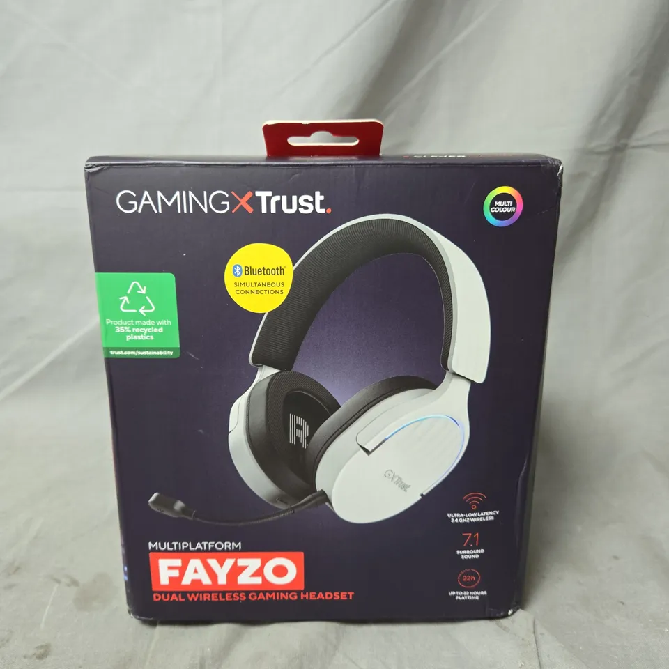 TRUST GXT 491 FAYZO DUAL WIRELESS GAMING HEADSET FOR PS4/5, NINTENDO SWITCH, PC, LAPTOP, SMARTPHONE