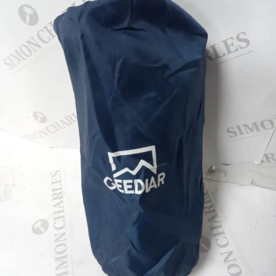 GEEDIAR INFLATABLE BED GREEN 