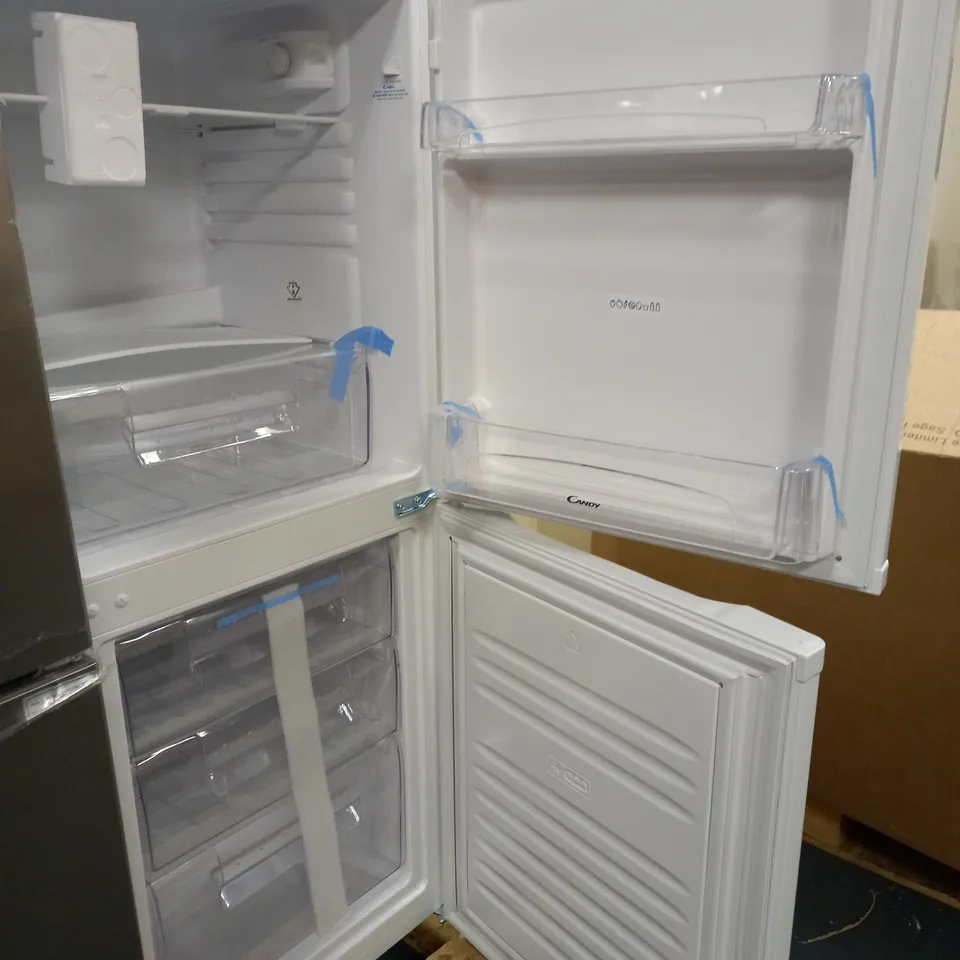 CANDY CSC1365WEN STATIC FREESTANDING FRIDGE FREEZER - COLLECTION ONLY