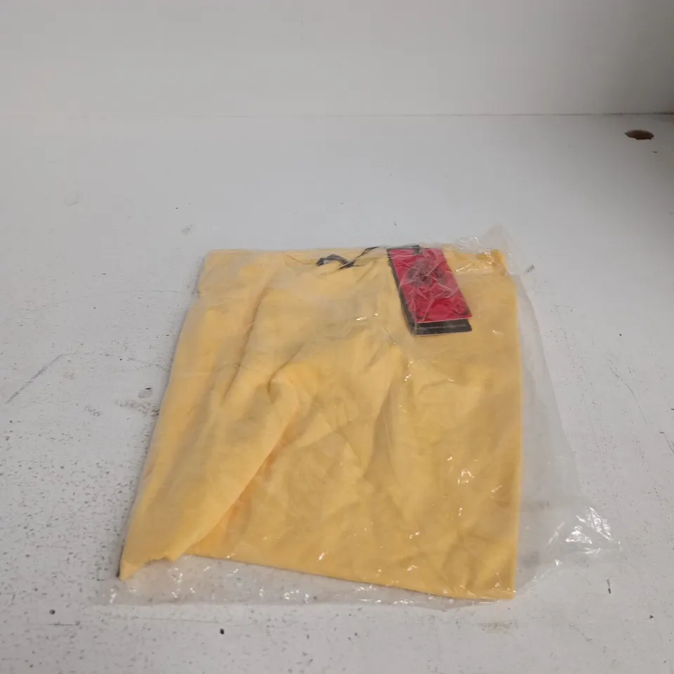 BAXMEN CULTWEAR T-SHIRT – YELLOW, UK L