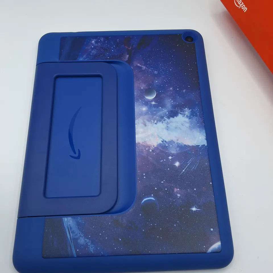 BOXED AMAZON FIRE HD10 KIDS PRO 13TH GEN 32GB TABLET IN BLUE 