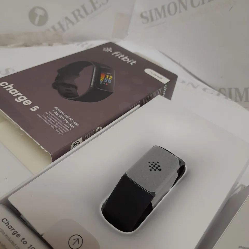 GOOGLE FITBIT CHARGE 5 BLACK SMARTWATCH   RRP £129