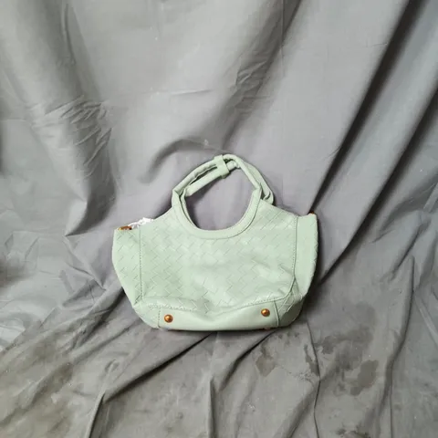 BOX OF APPROXIMATELY 15 LADIES HANDBAGS WITH CARRY HANDLES