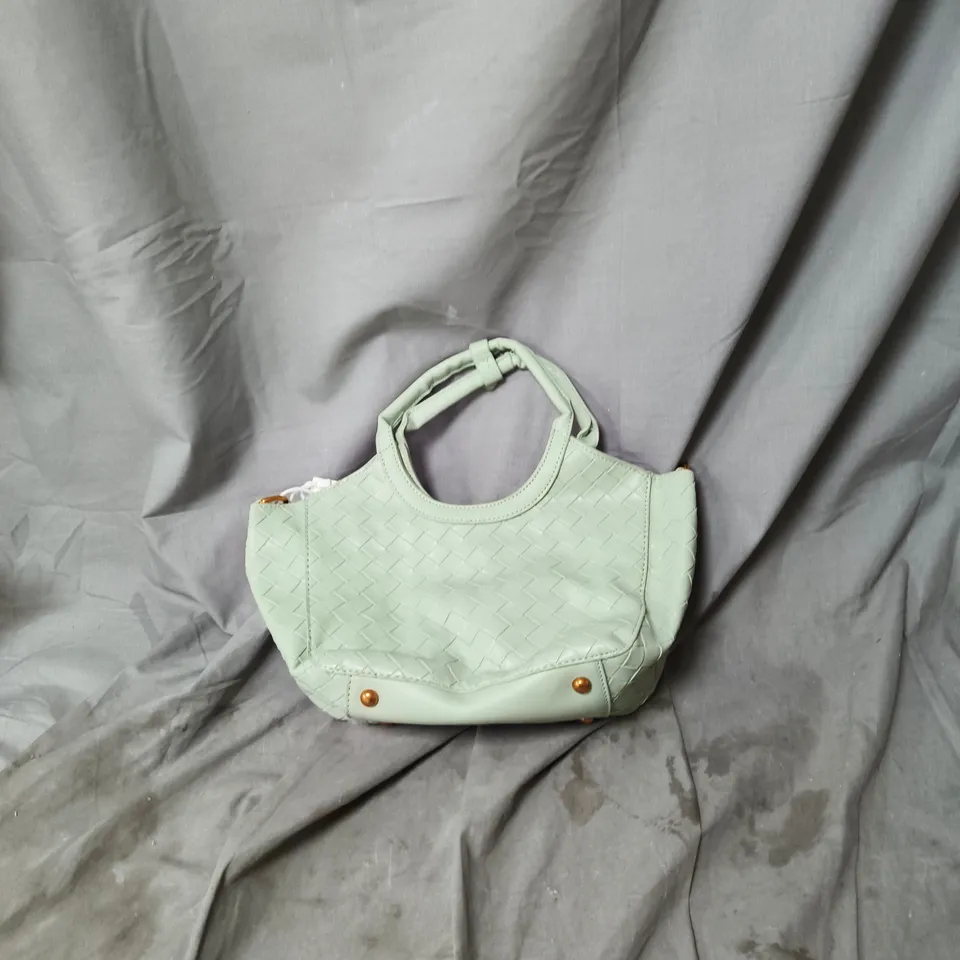 BOX OF APPROXIMATELY 15 LADIES HANDBAGS WITH CARRY HANDLES