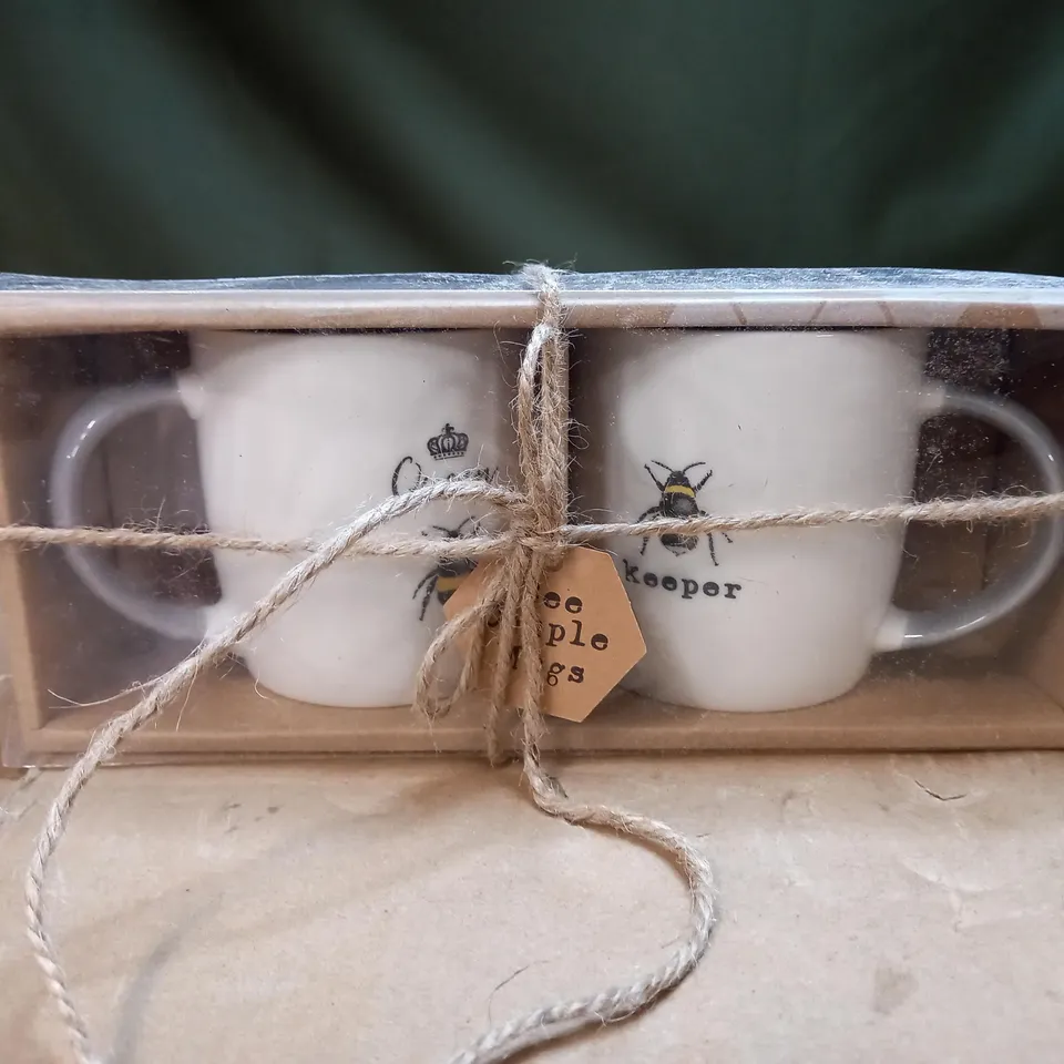 NEW BONE CHINA BEE COUPLE MUGS