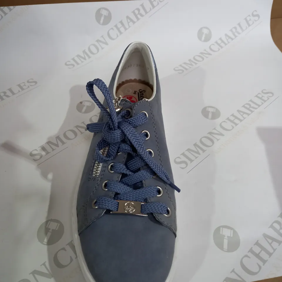 RIEKER SIDE ZIP BLUE SHOES SIZE 5