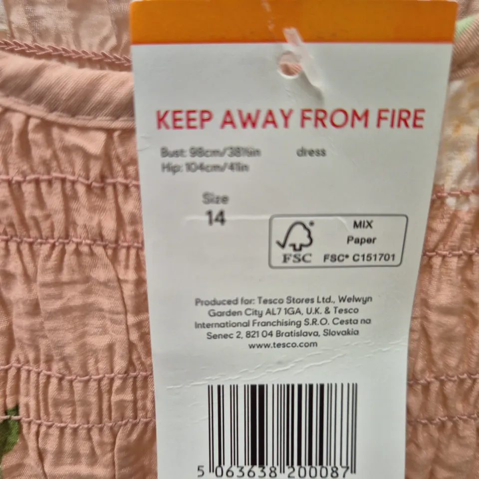 F&F TESCO WOMEN'S PINK FLORAL SMOCKED DRESS – UK 14