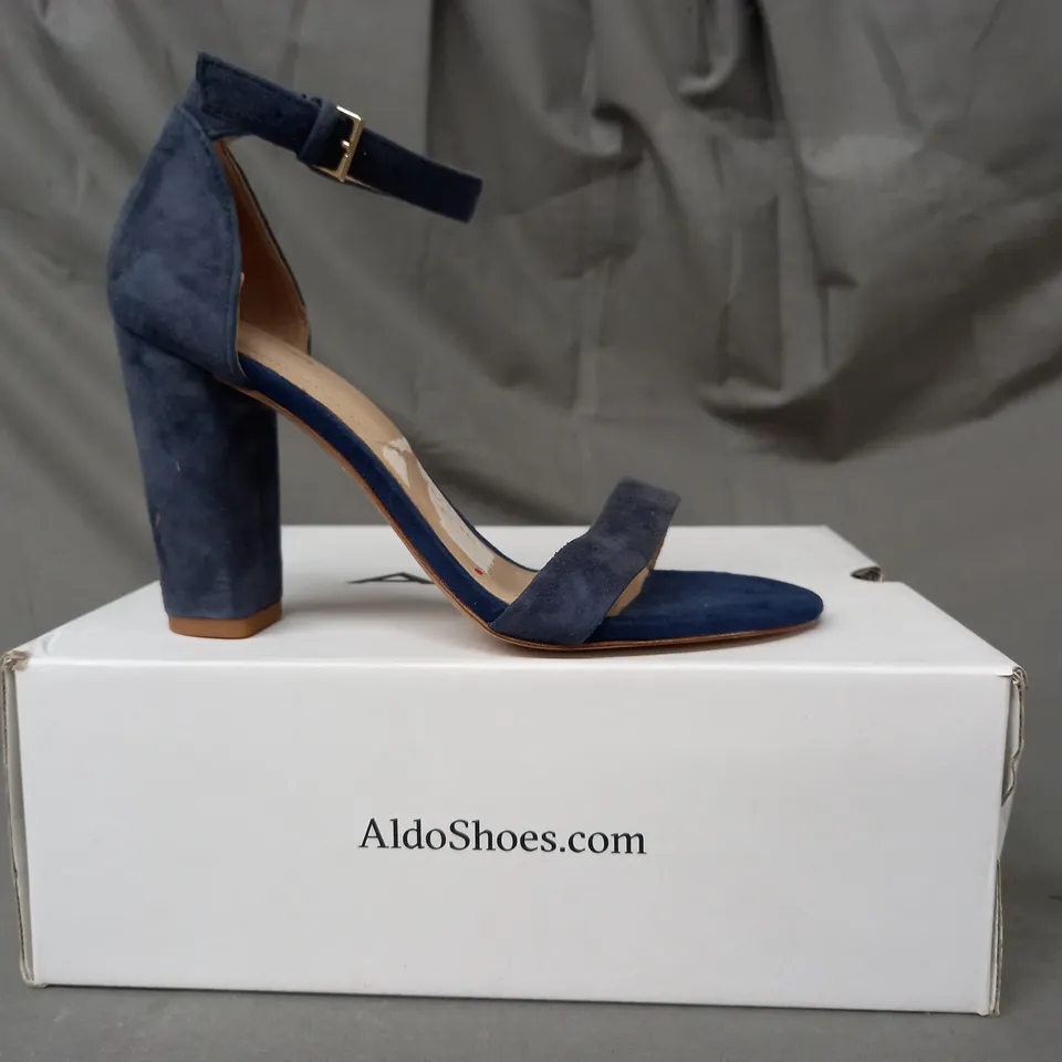 BOXED PAIR OF ALDO JERAYCLYA OPEN TOE BLOCK HEEL SANDALS IN NAVY UK SIZE 3