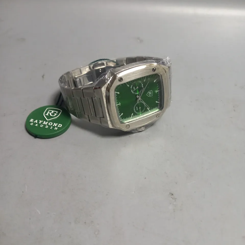 BOXED RAYMOND GAUDIN MENS CHRONOGRAPH WATCH WITH STAINLESS STRAP AND GREEN WATCH FACE
