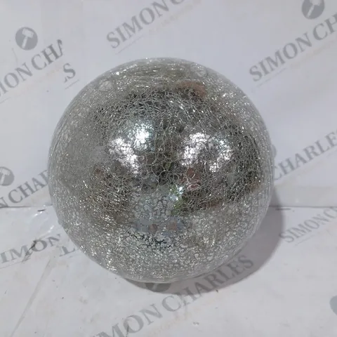 MR CHRISTMAS 8" GLASS CRACKLE SPHERE WITH ROTATING LIGHT