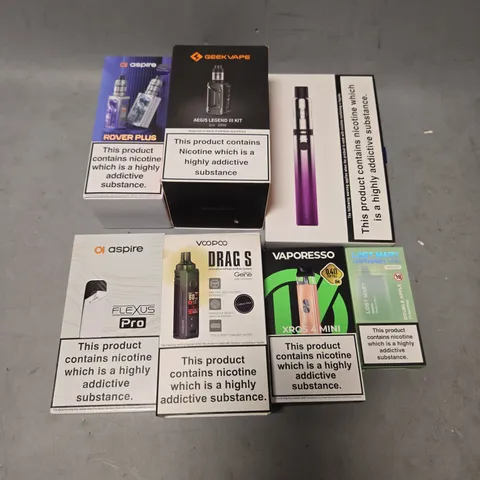 APPROXIMATELY 20 VAPES & E-CIGARETTES TO INCLUDE VAPORESSO, LOST MARY, ASPIRE ETC