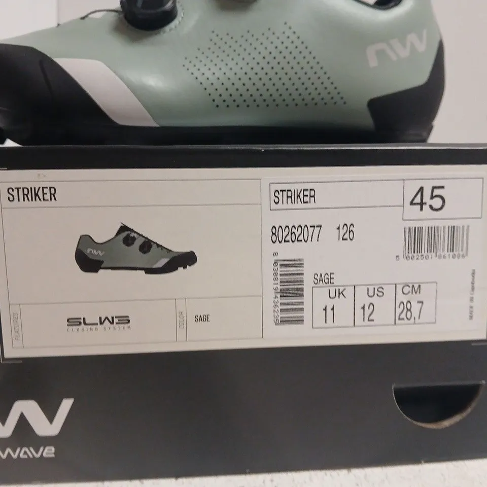 BOXED PAIR OF NORTHWAVE STRIKER SAGE CYCLING SHOES – UK 11