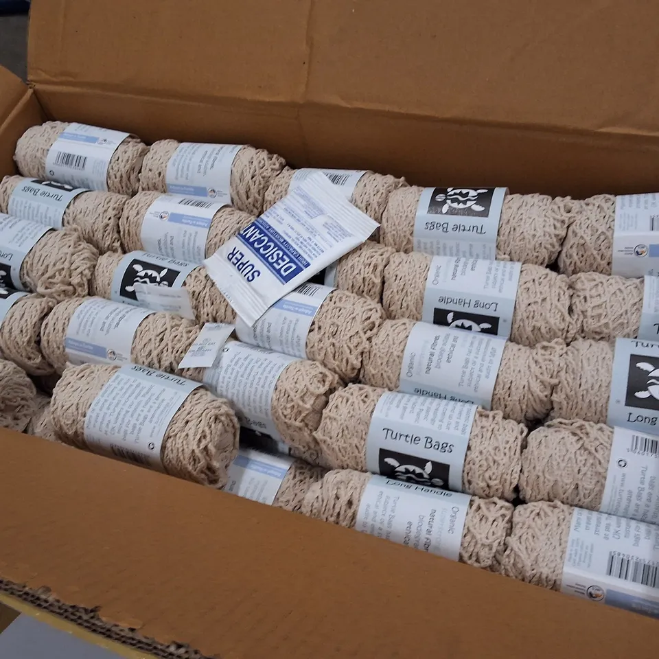 PALLET CONTAINING APPROXIMATELY 2000 ORGANIC COTTON STRING BAGS WITH LONG HANDLE