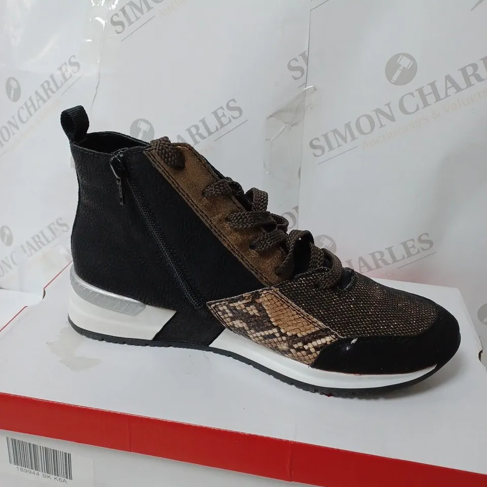 BOXED PAIR OF RIEKER HIGH TOP MIX MATERIAL TRAINER BOOTS UK SIZE 6.5