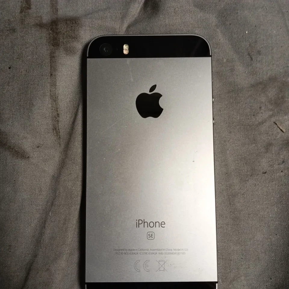 APPLE IPHONE SE SMARTPHONE	