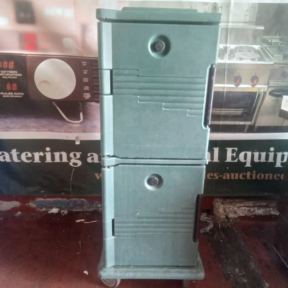 CAMCART FOR FOOD PANS