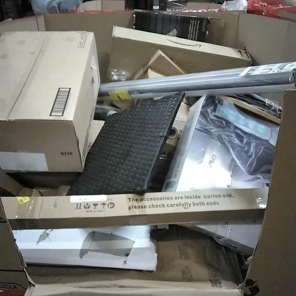 PALLET OF HOUSEHOLD ITEMS TO INCLUDE SPICE RACK, STEAM CLEANER, MAGNETIC MINI EXCERISE BIKE, CHILDREN'S TRICYCLE AND OTHER ASSORTED ITEMS...