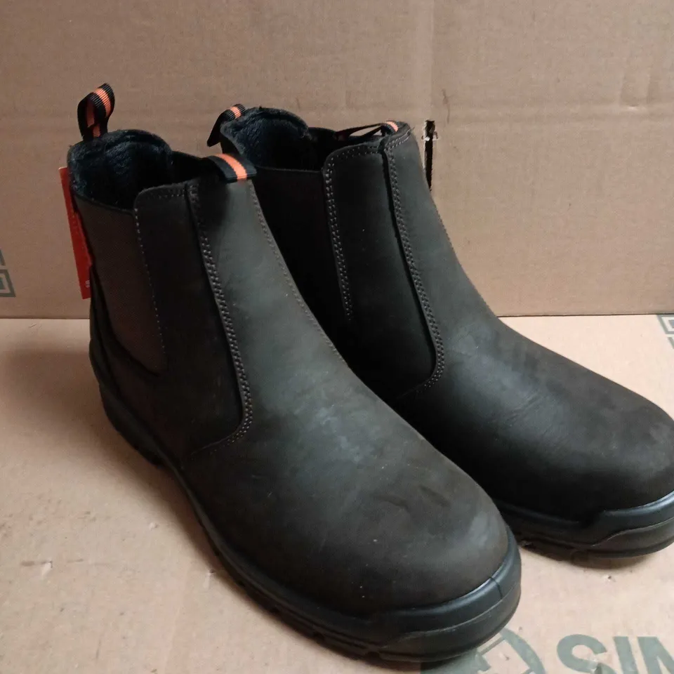 SCRUFFS CROFTEN S3L SAFETY DEALER BOOT – 11