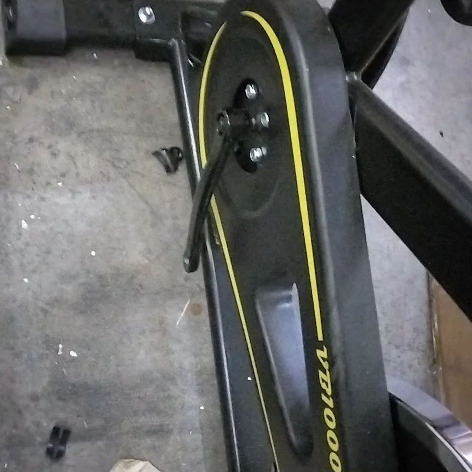 SPIN BIKE MODEL VB1000 