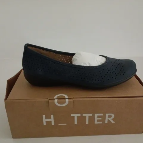 HOTTER LIVVY II EXTRA WIDE AQUATIC BLUE SIZE 7 BOXED