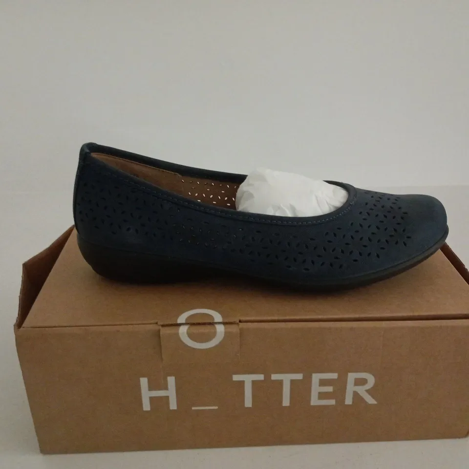 HOTTER LIVVY II EXTRA WIDE AQUATIC BLUE SIZE 7 BOXED